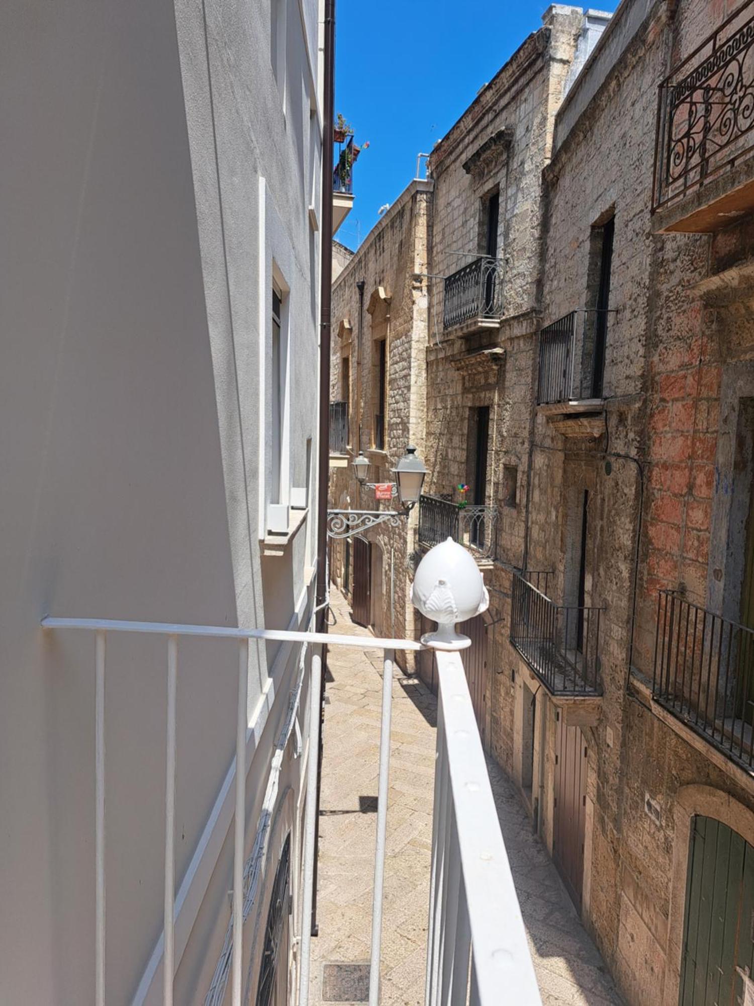 Palazzo Boccapianola Apartment Bari Bagian luar foto