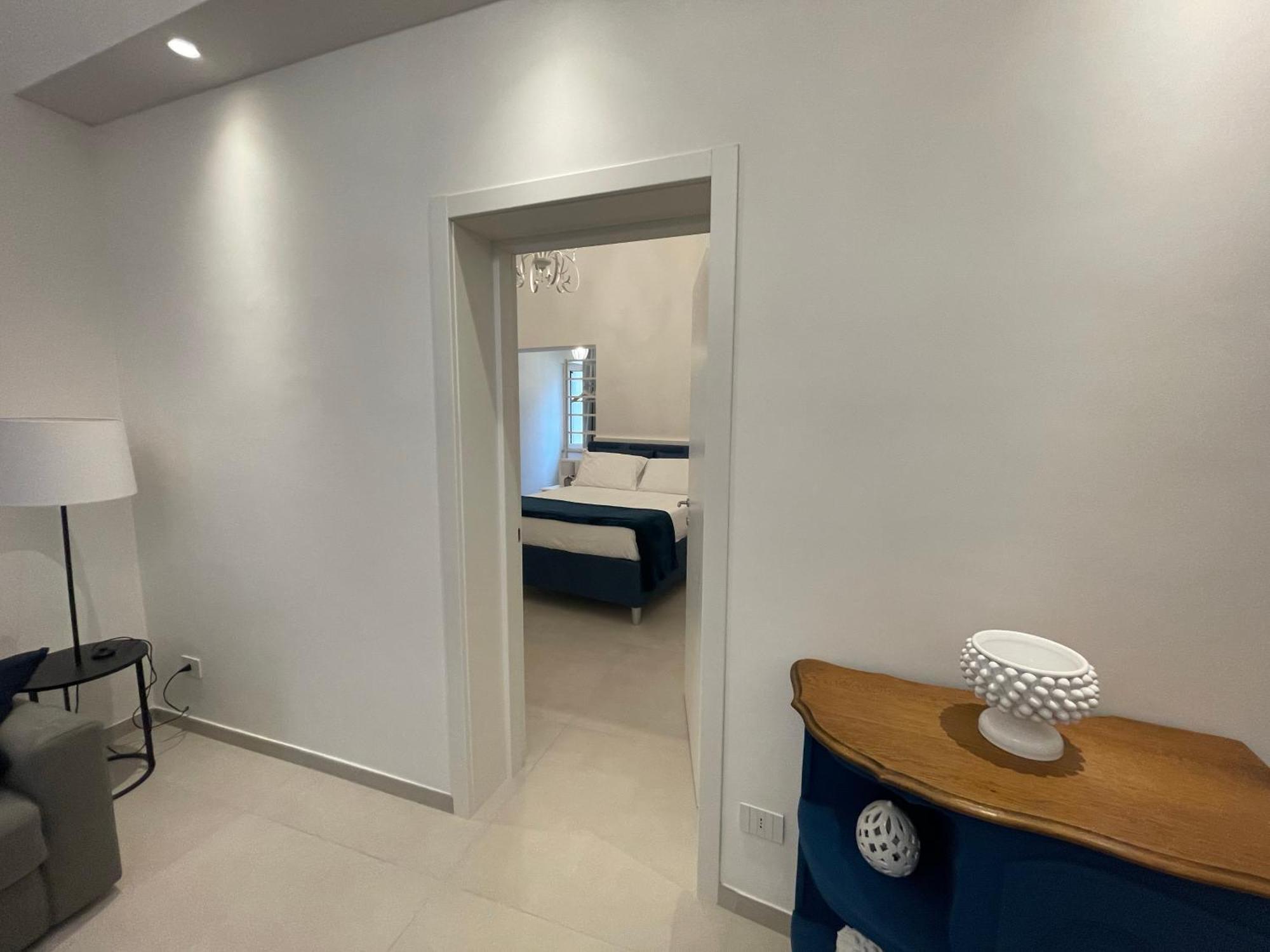 Palazzo Boccapianola Apartment Bari Bagian luar foto