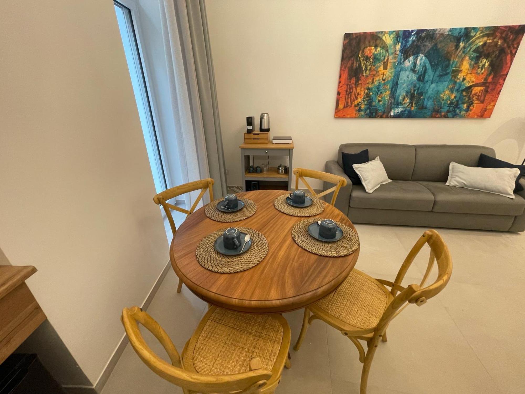 Palazzo Boccapianola Apartment Bari Bagian luar foto