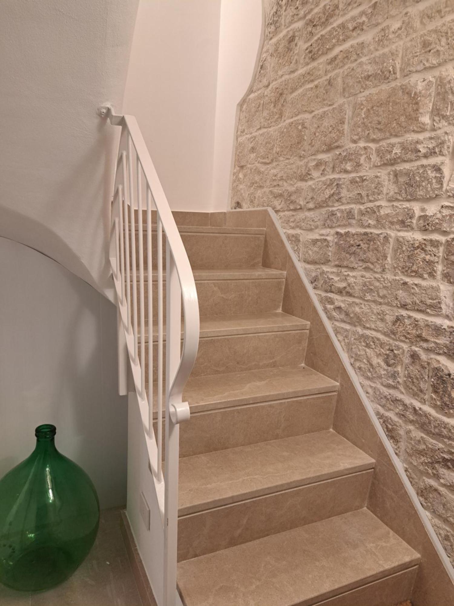Palazzo Boccapianola Apartment Bari Bagian luar foto